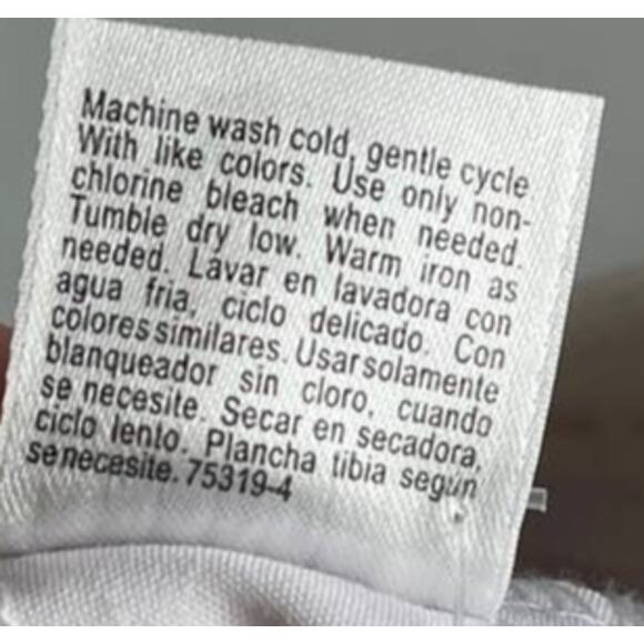 St. John's Bay Womens Size 6 White Capri Pants Zipper Secretly Slender Pockets - Picture 5 of 8